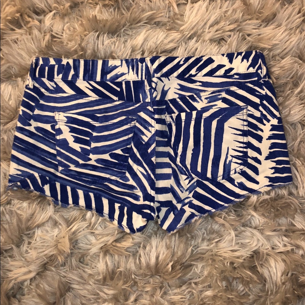 EXPRESS Jungle Print Jean Shorts